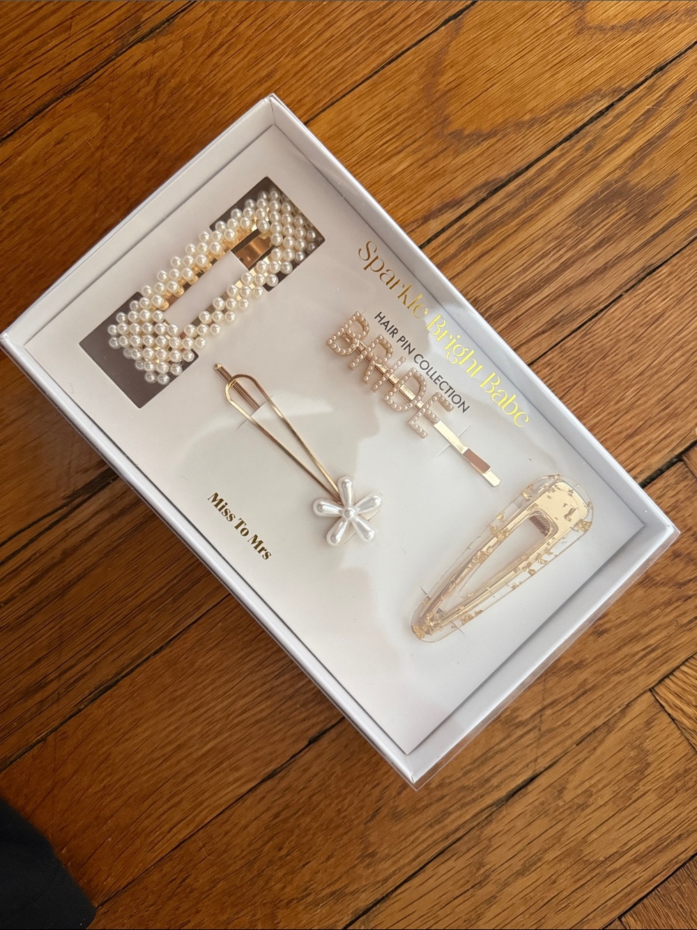 Pearl & Gold Bridal Hair Pin Set – 4 Piece